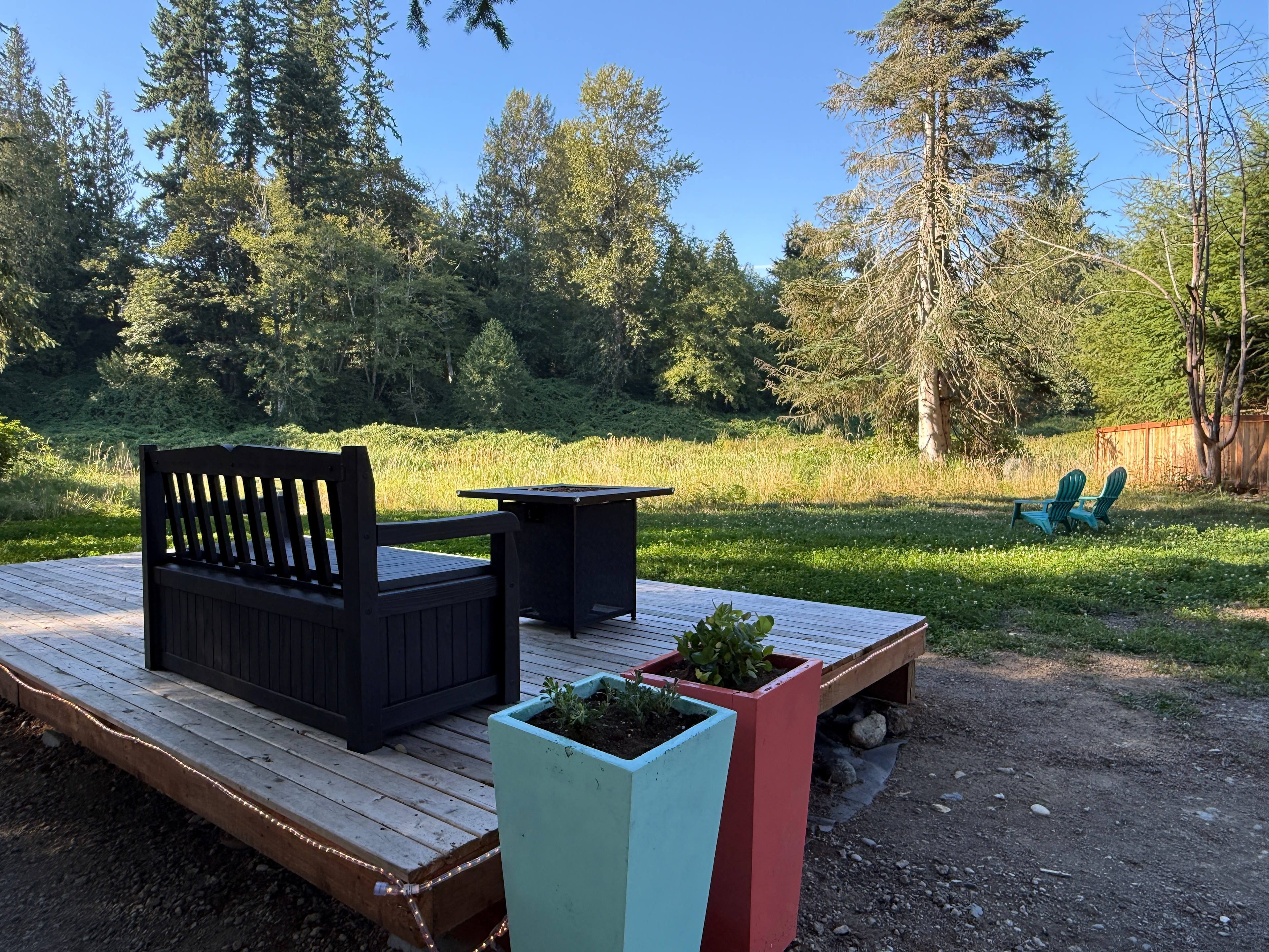 Lakefront Rainbow Retreat