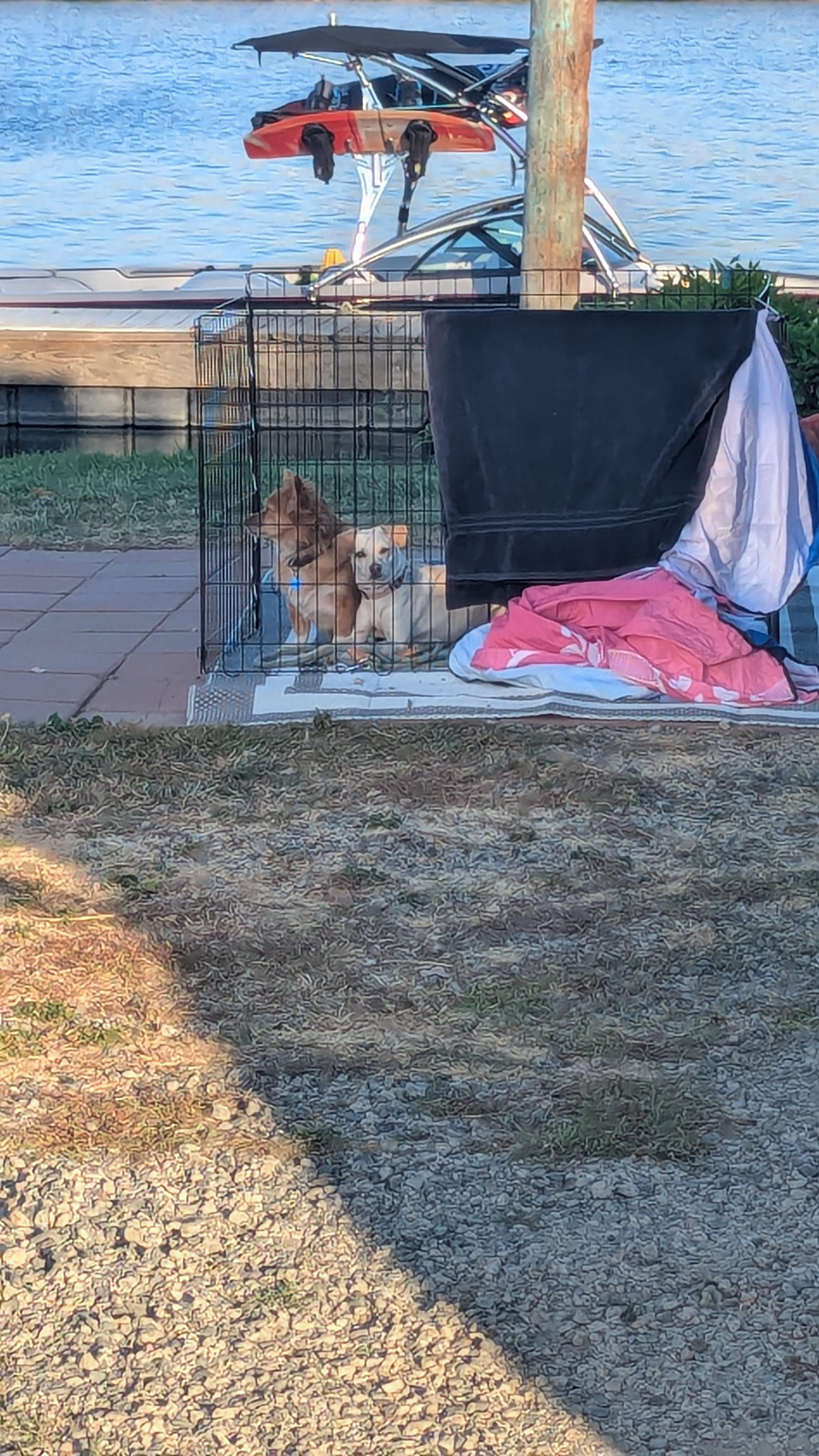 Snug Harbor RV Park & Marina