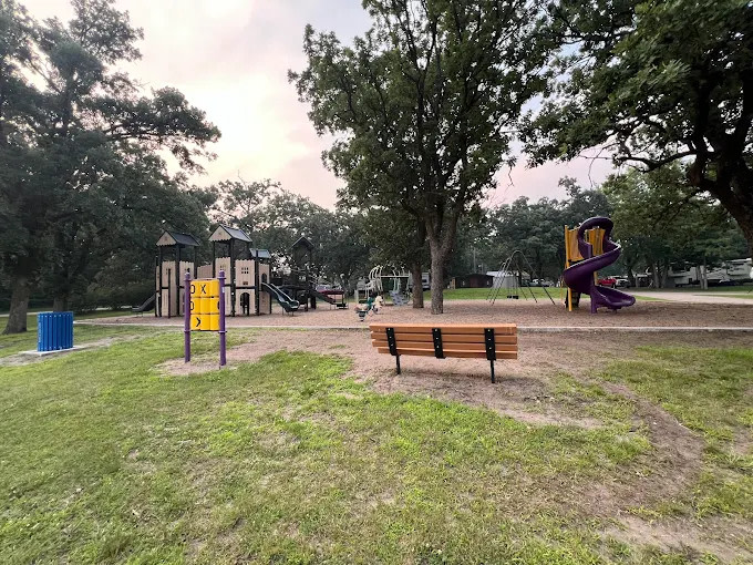 Benton Beach Campground