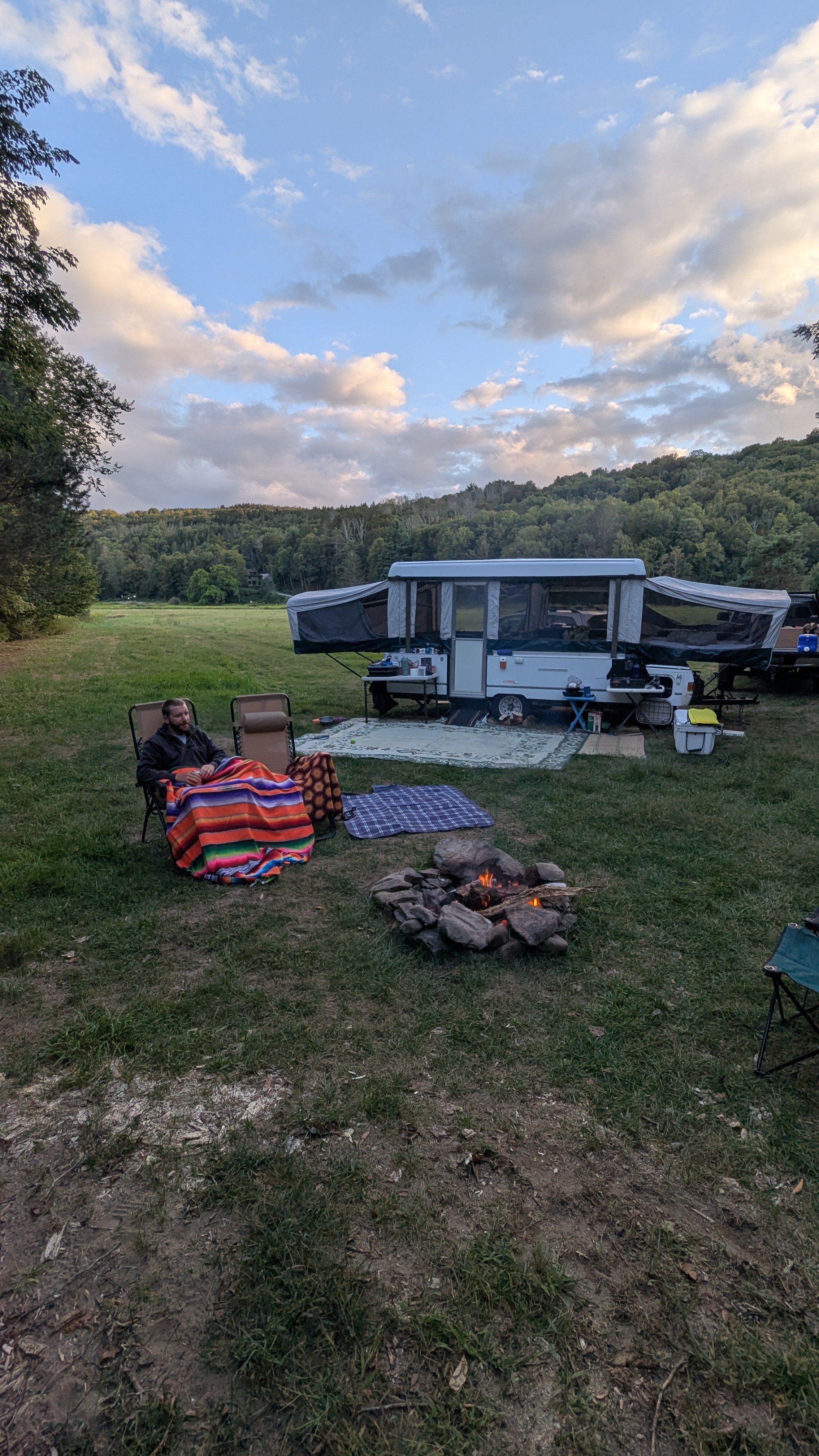 Camping along the Dyberry Creek