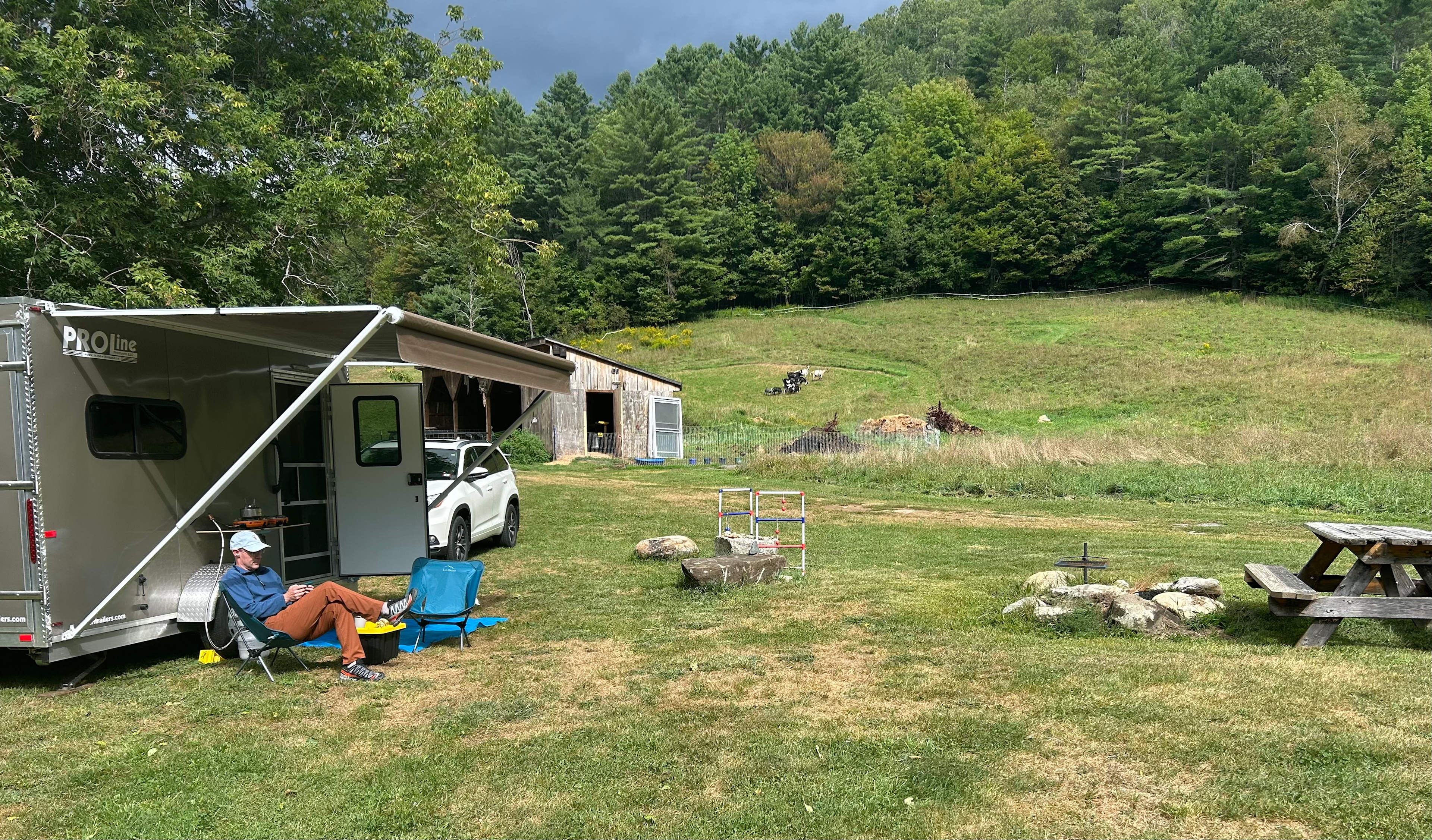 Spacious upper camp site with great views