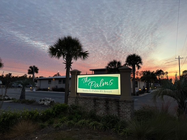 Santa Fe Palms RV Resort