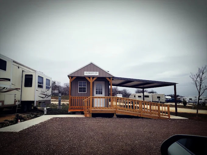 Country Oasis RV Park