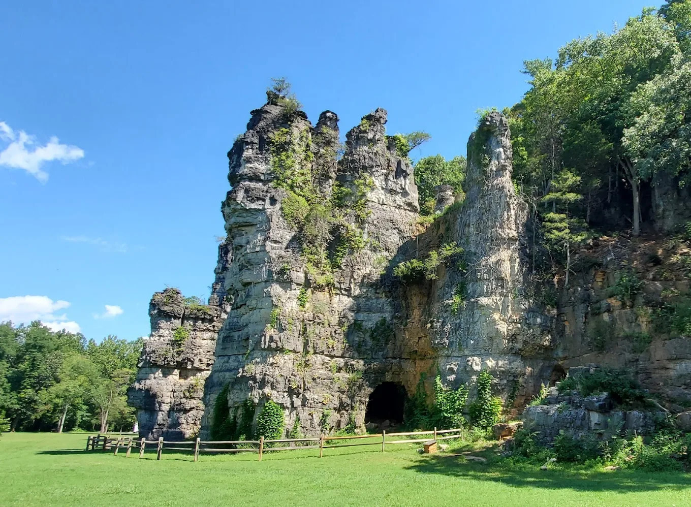 Natural Chimneys Park and Campground