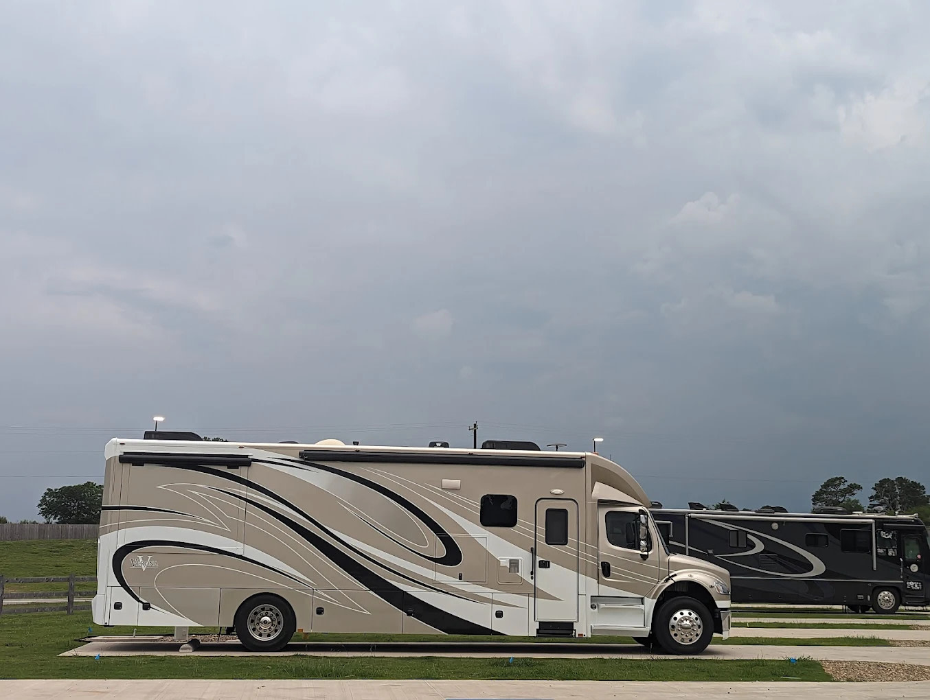 Love's RV Hookup-Winona TX 815