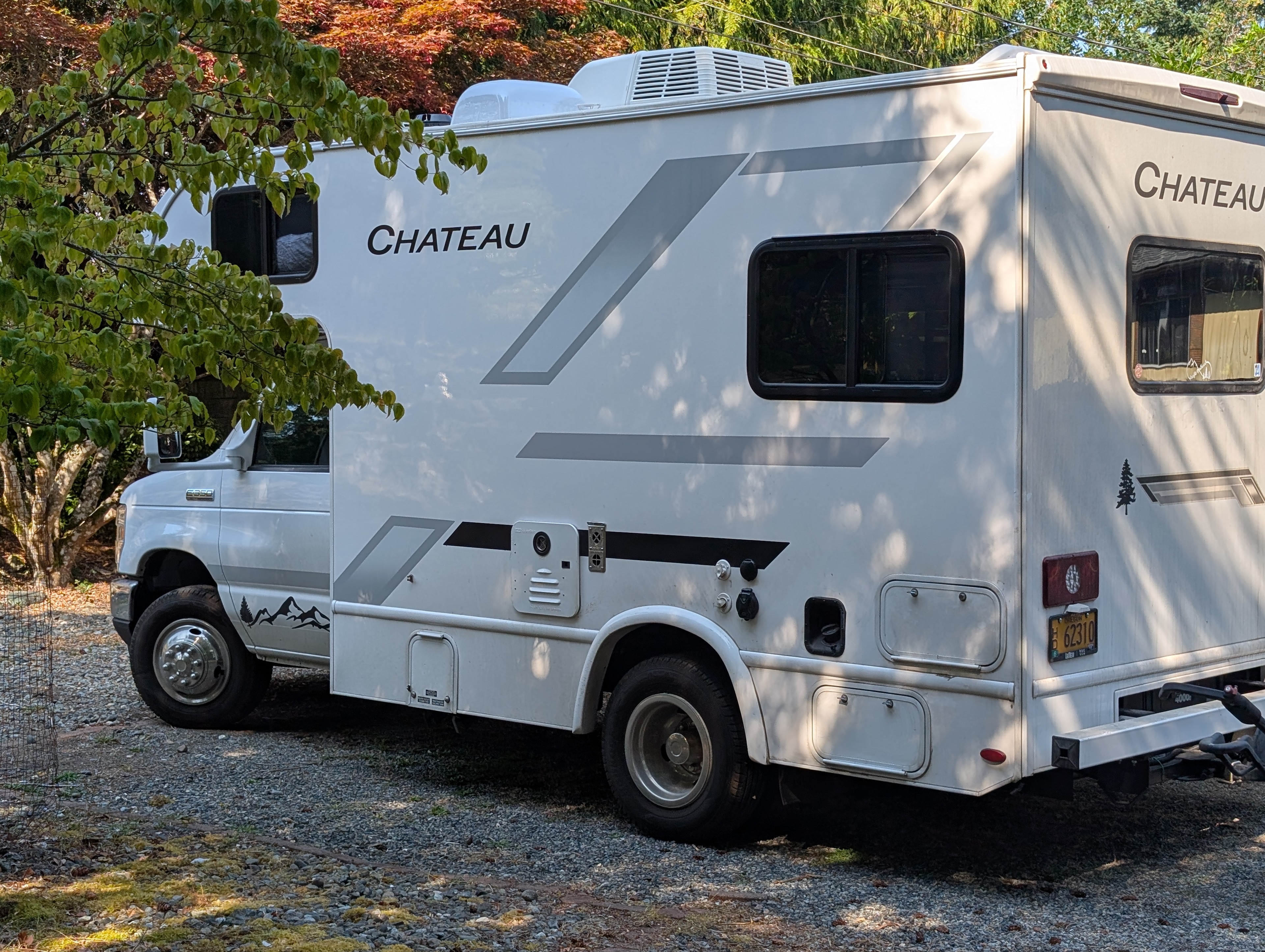 Come & stay at Nuttal bay