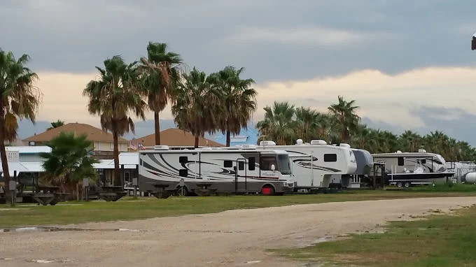 Crystal Canal RV Park