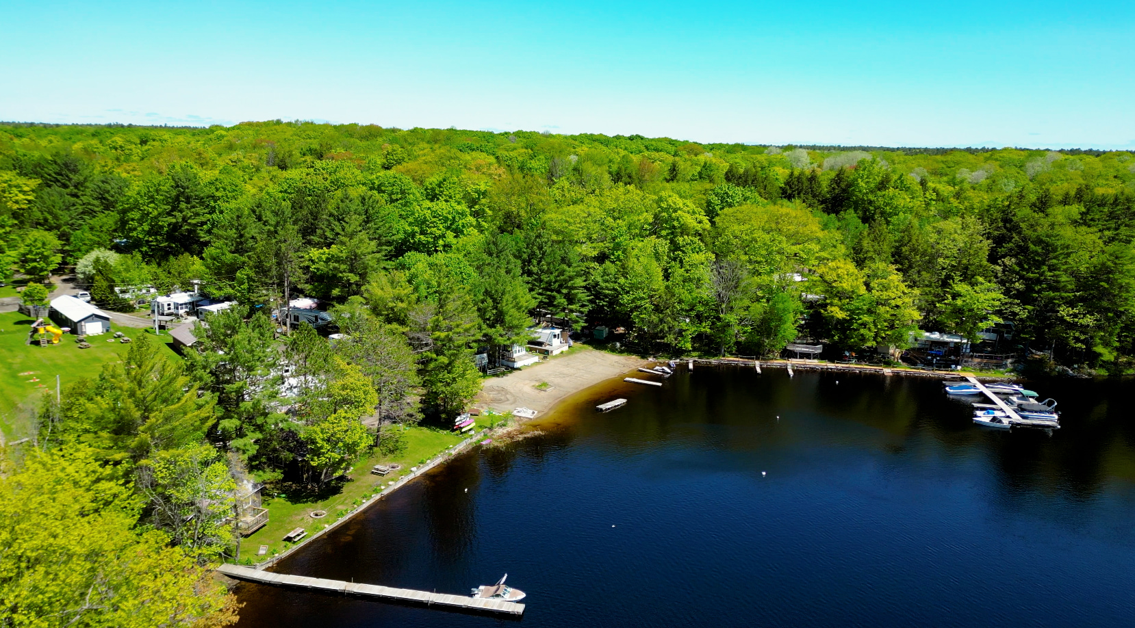 Gullwing Lake Resort