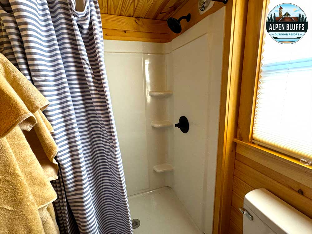 Alpen Bluffs Outdoor Resort