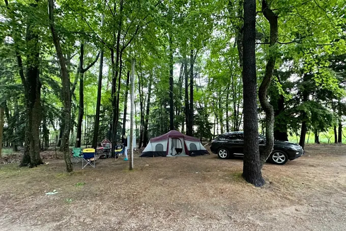 Whispering Surf Campground at Bass Lake