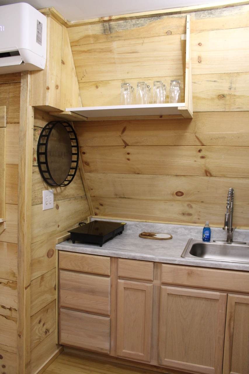 Lavender Loft Lane Treehouse