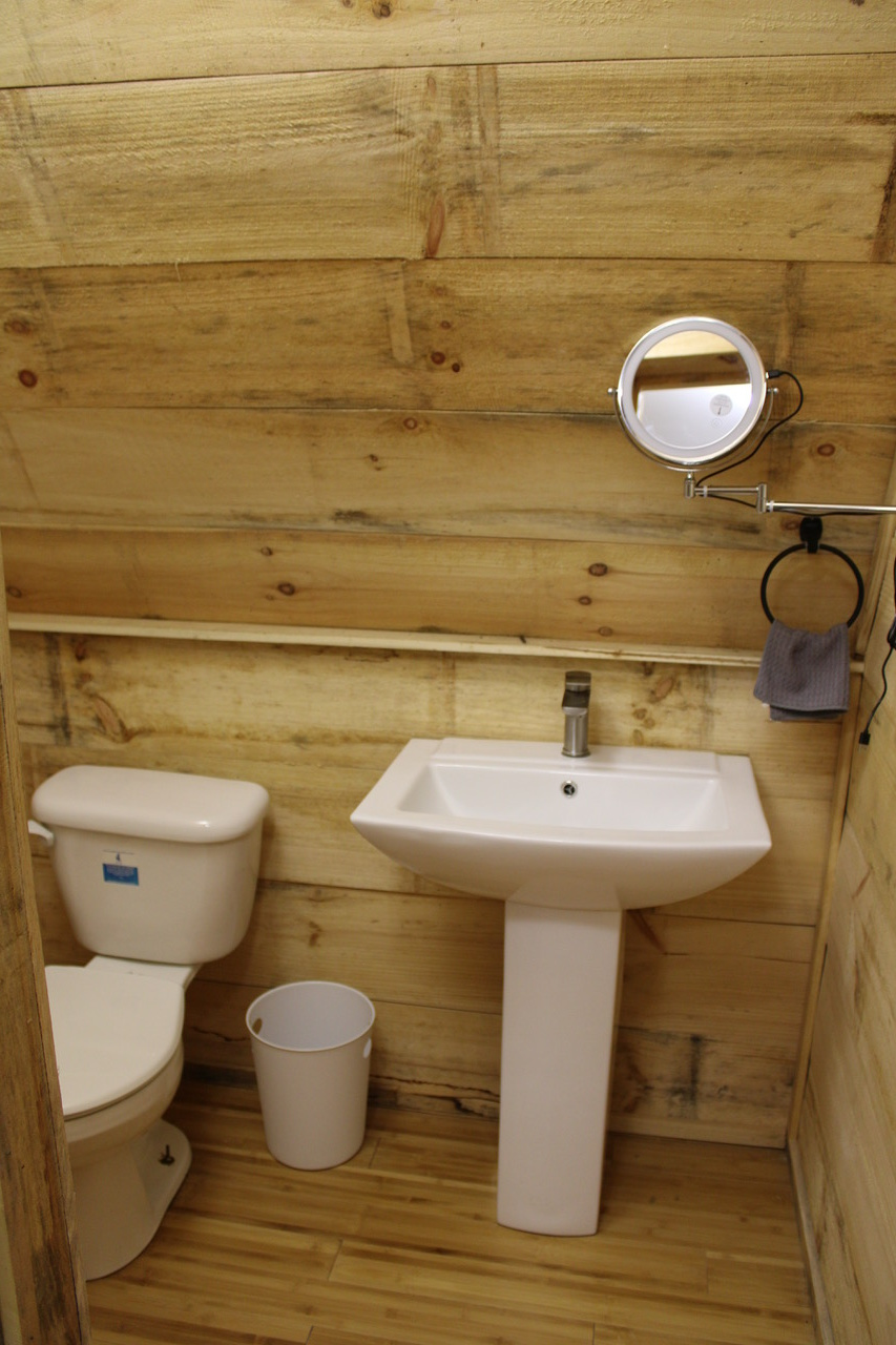 Lavender Loft Lane Treehouse