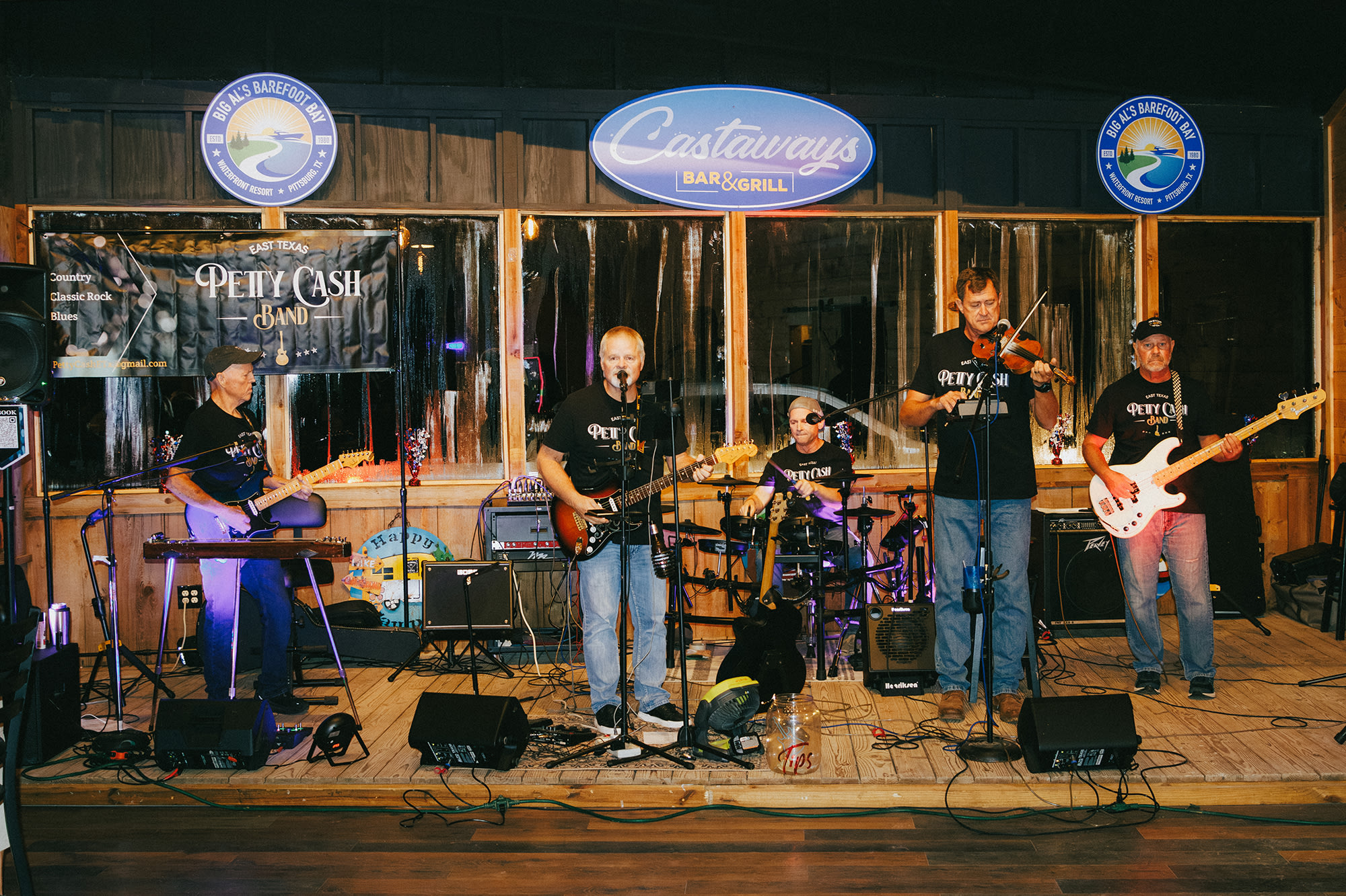 Big Al's Barefoot Bay