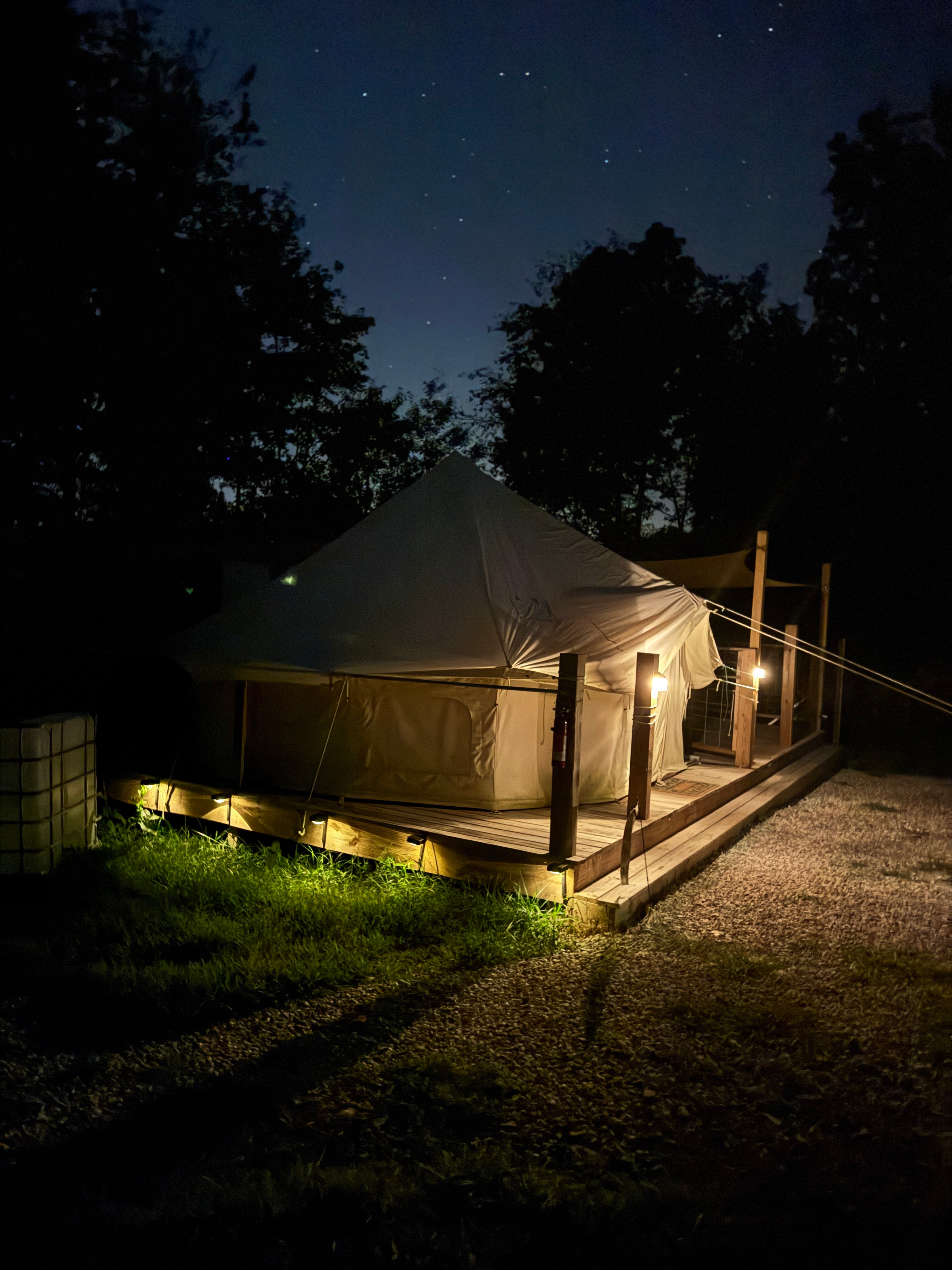 Mollys Ridge Glamping and Camping