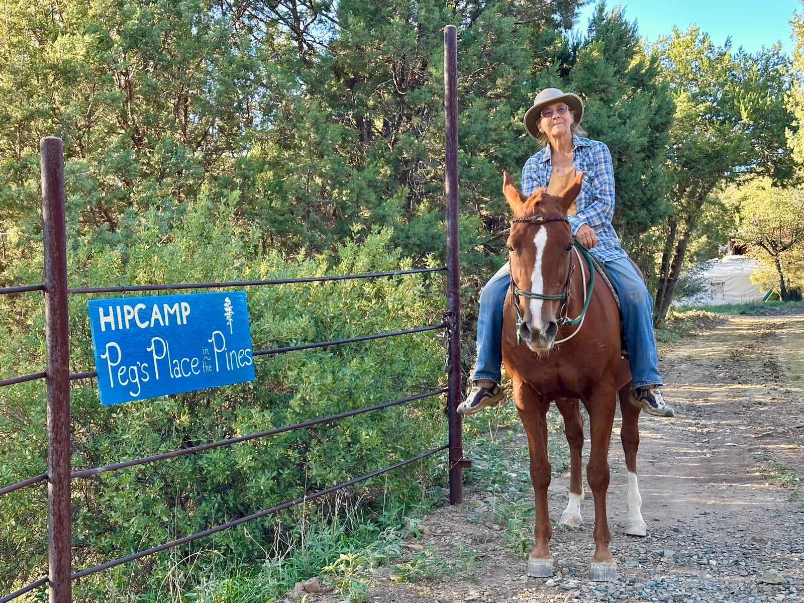 Peg's Place In The Pines
