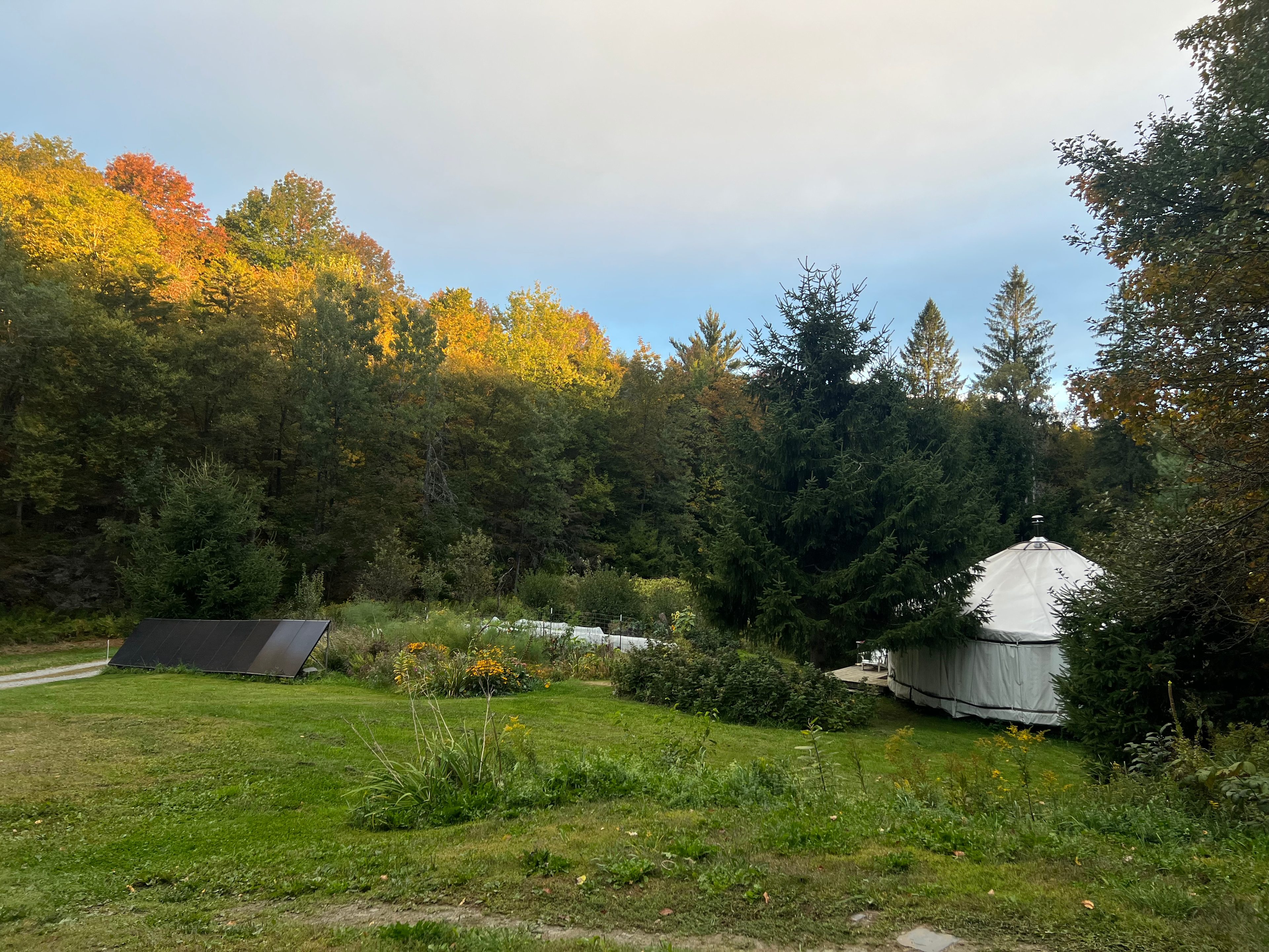 Cozy Off-Grid Vermont Yurt