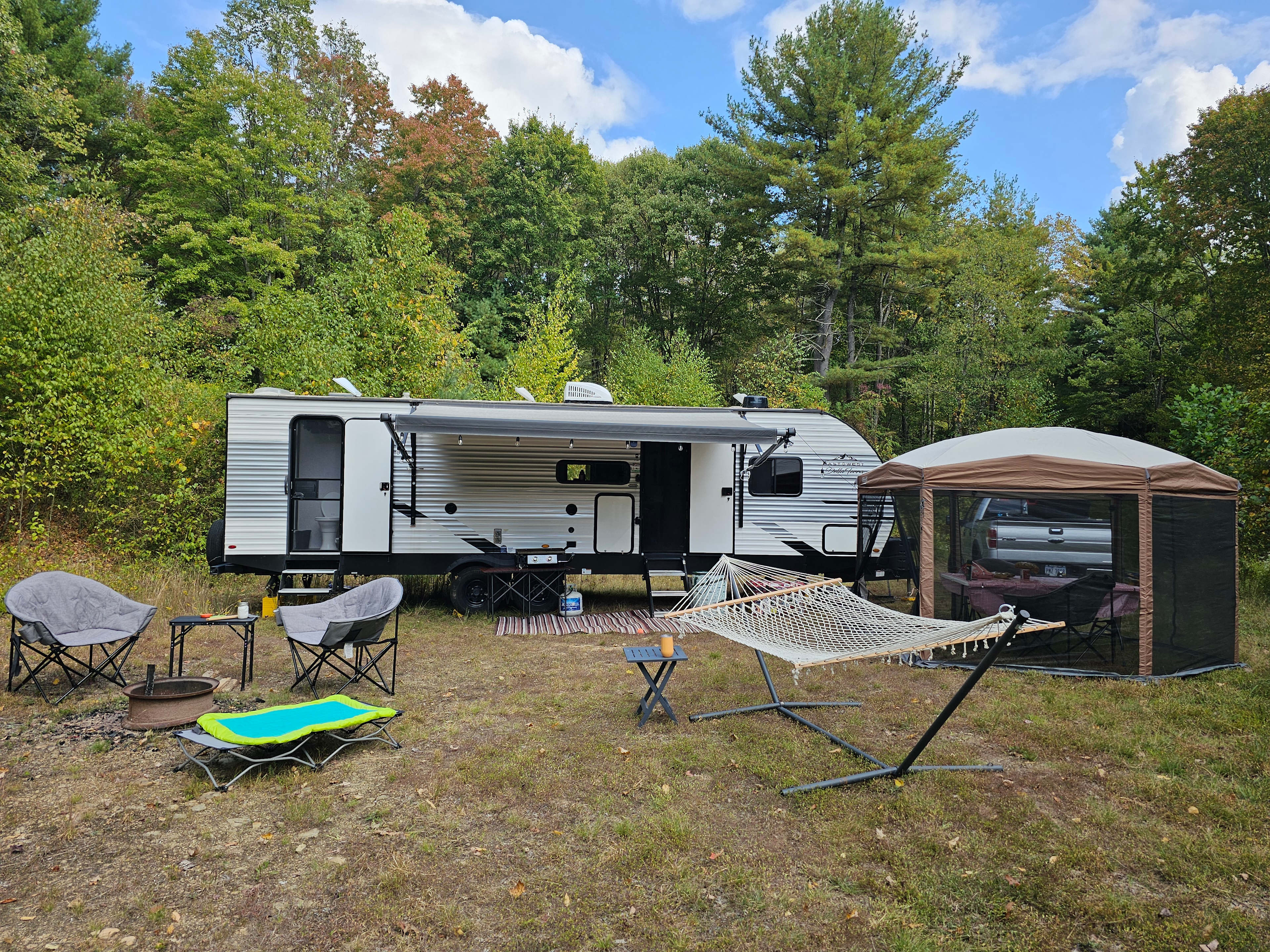 Truck is facing the driveway to the site