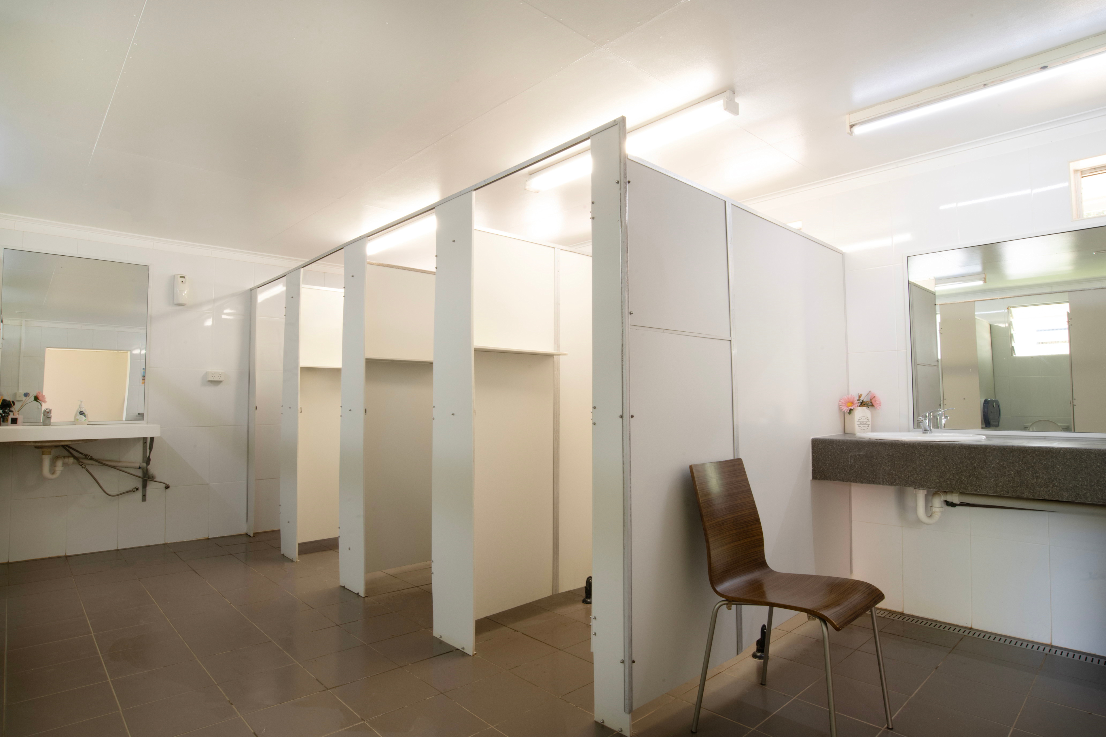 Tropical Hibiscus Caravan Park