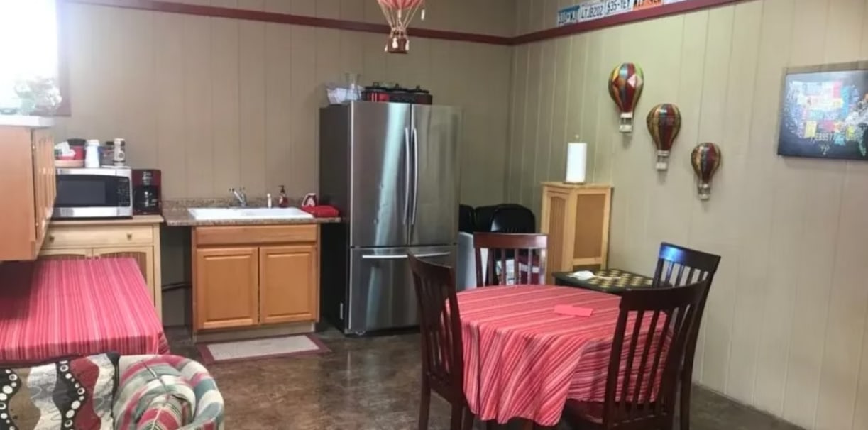 Thunderbird Mobile Home and RV Park