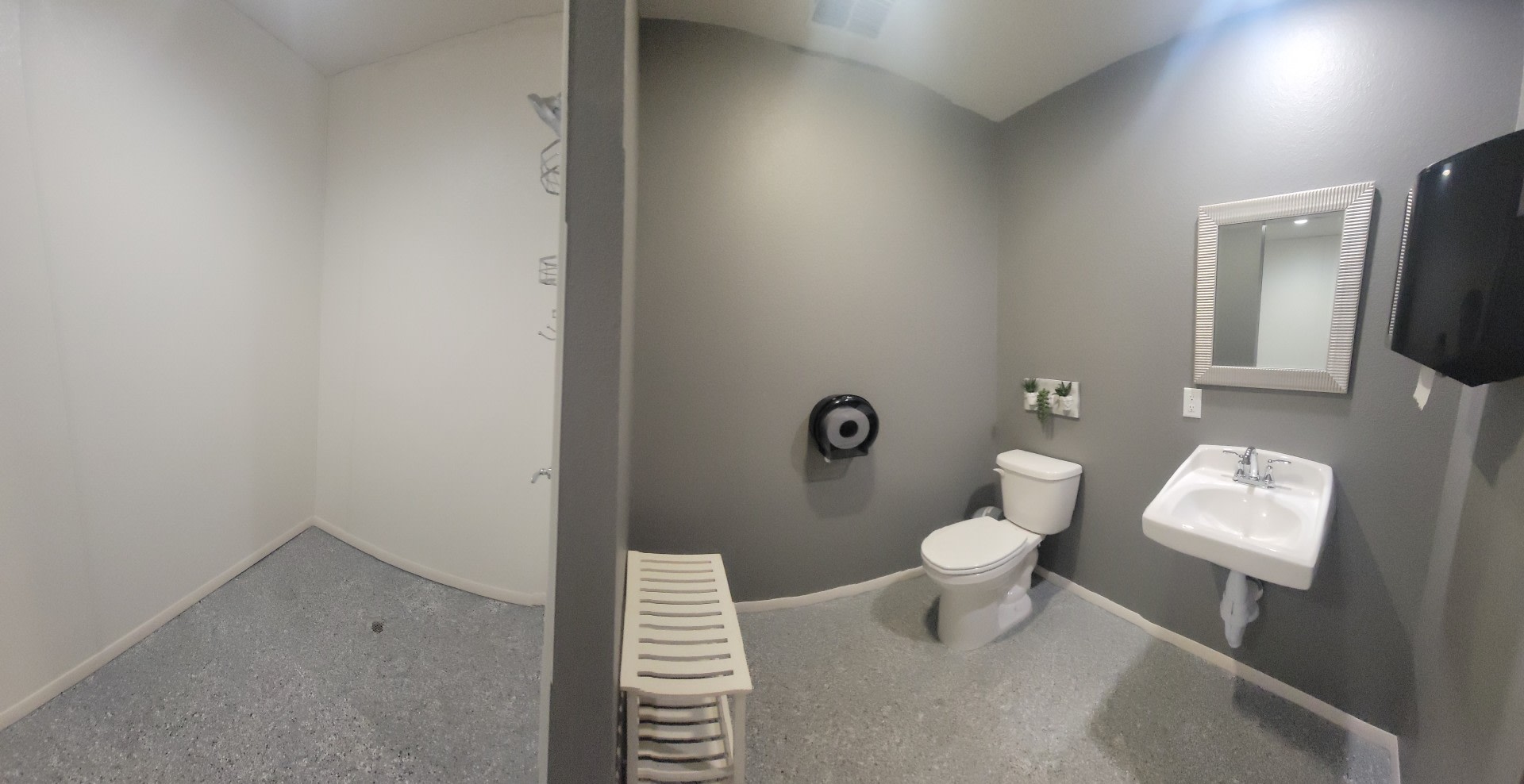 The Escapes RV Park & Storage