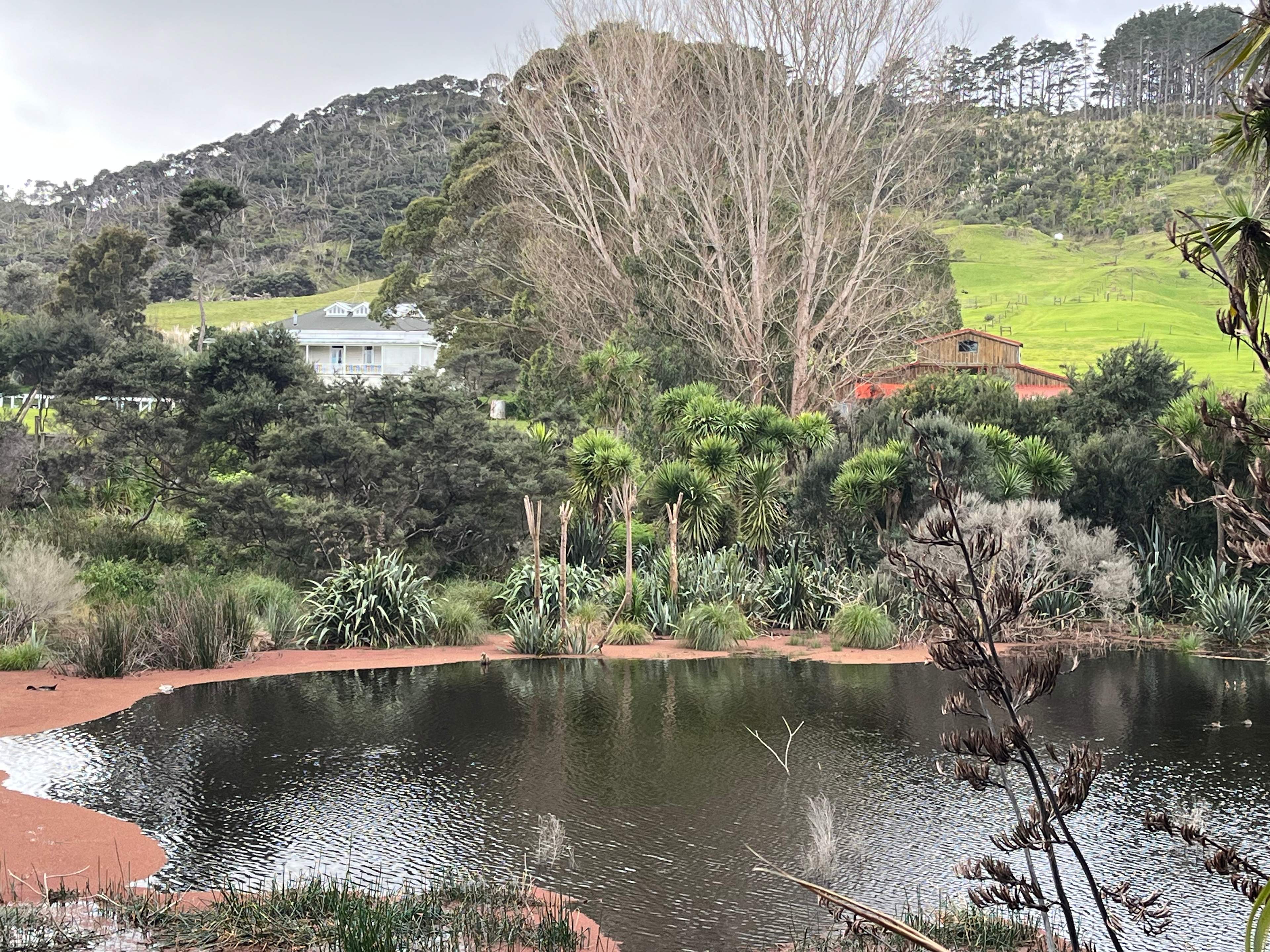Dune Lakes Lodge - Retreat & Horses