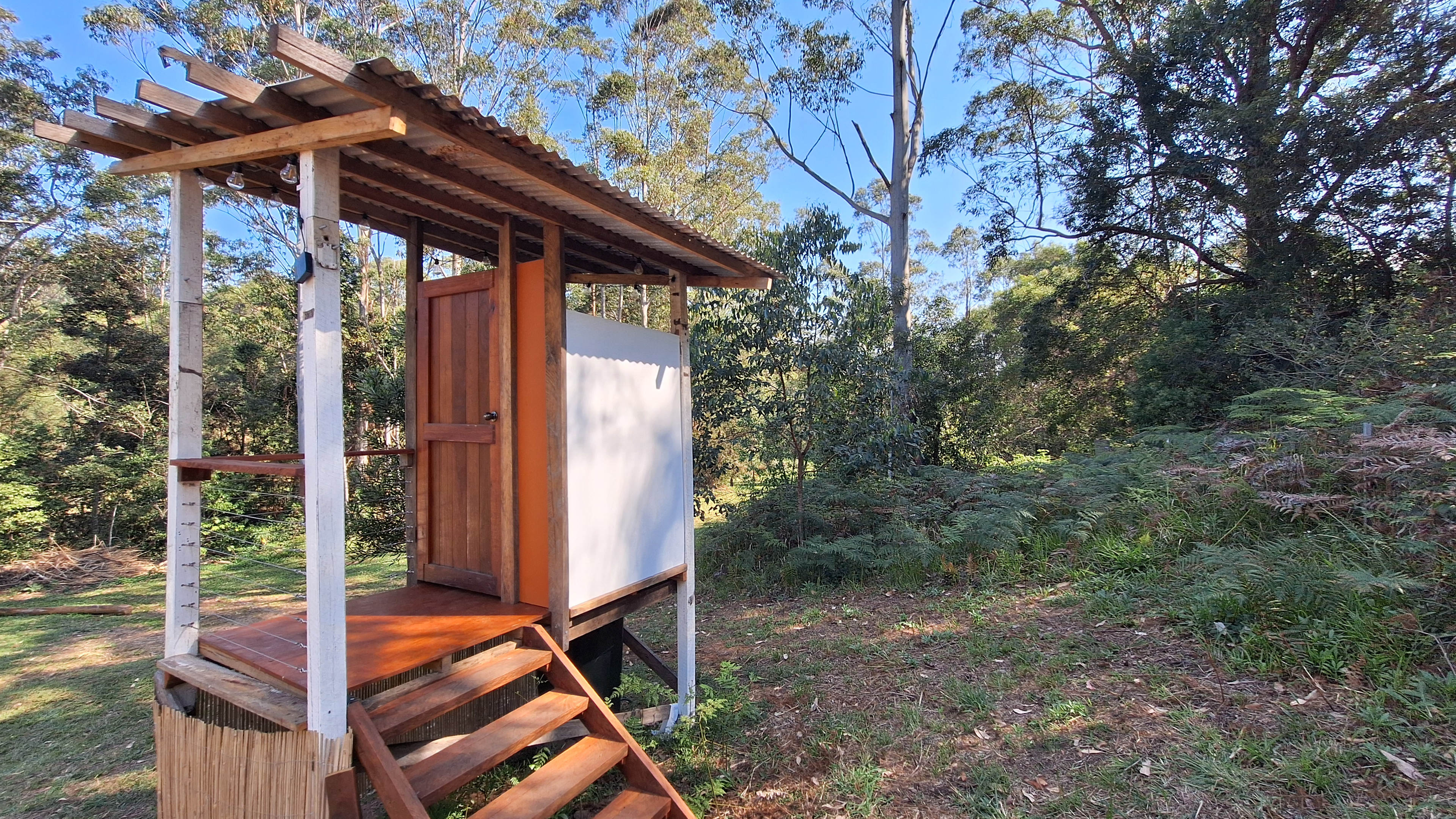 Composting toilet at Yagaari