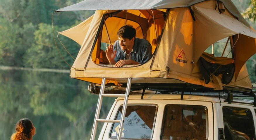 Top Camp Roadhouse Caravan Park