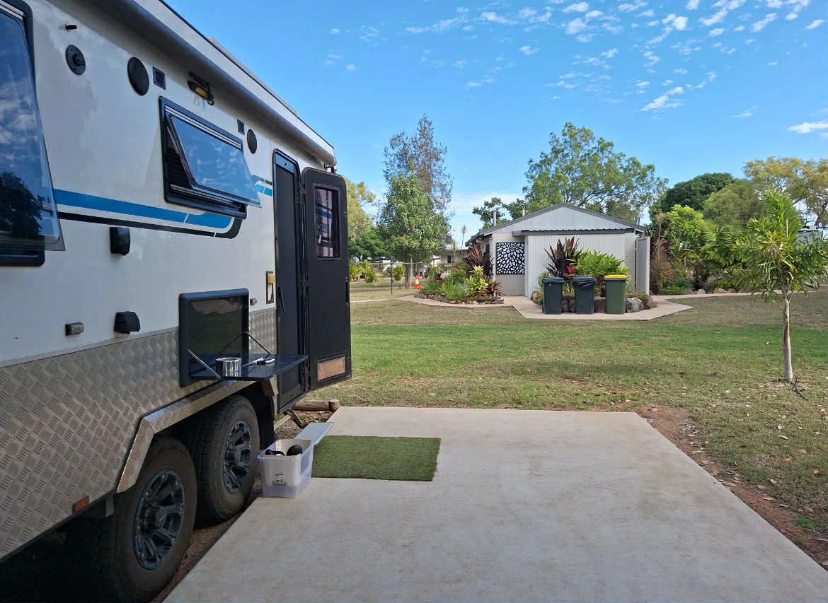 Top Camp Roadhouse Caravan Park