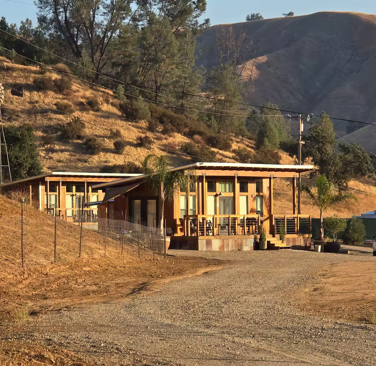 Cabin Chic A&B C-sites