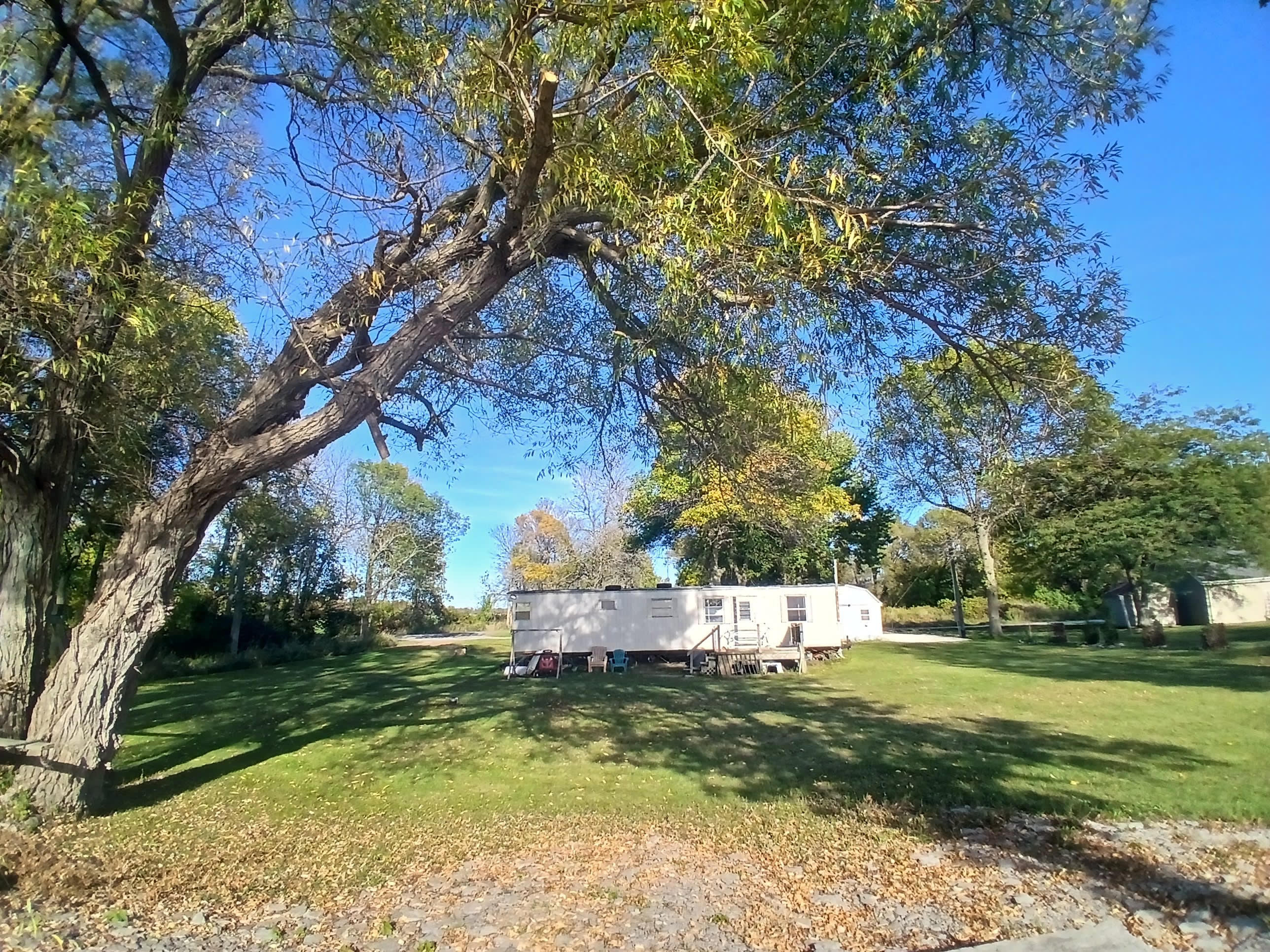 Private lake access Campsite