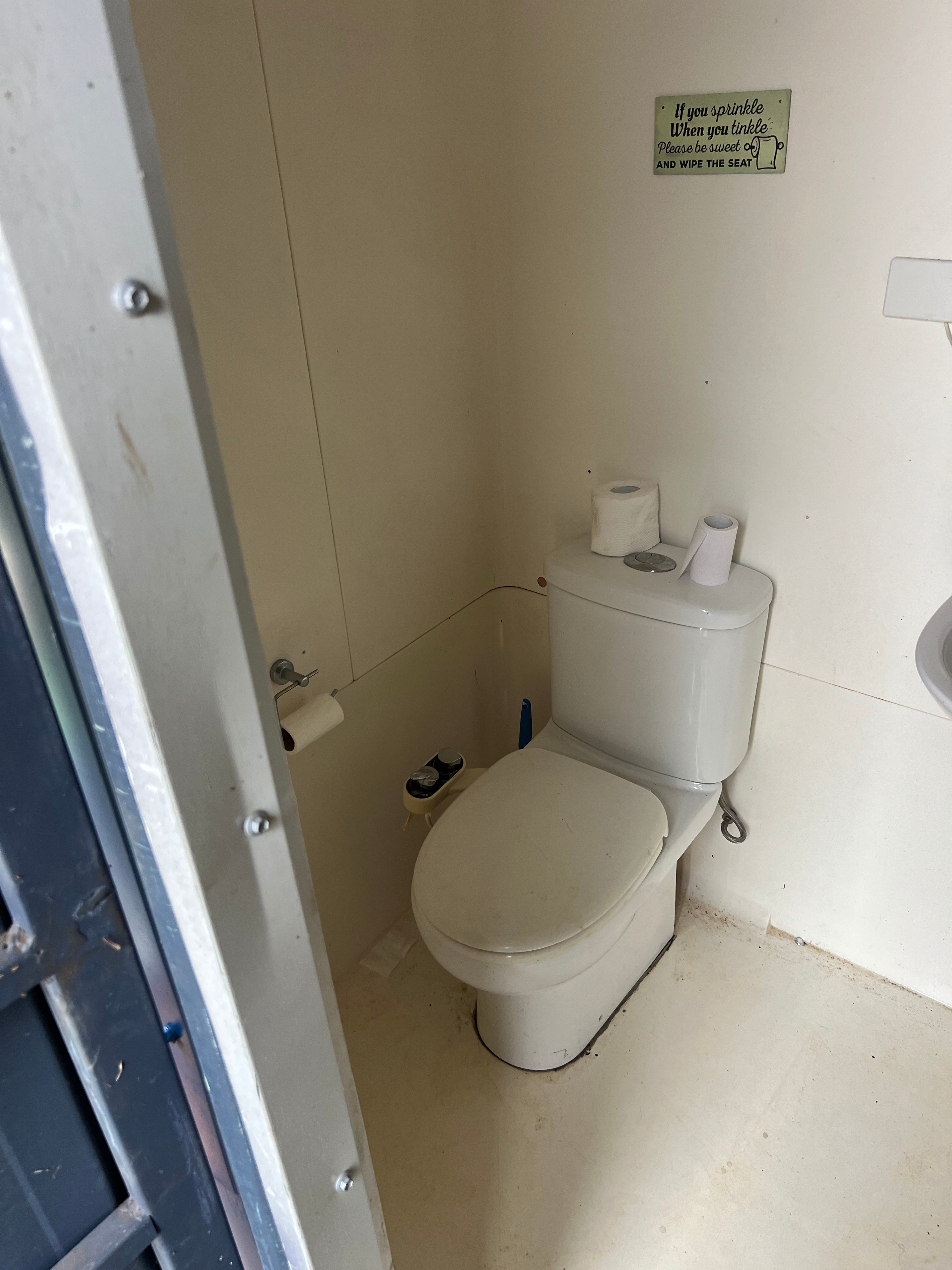 REVELSTONE MOUNTAIN CAMPS