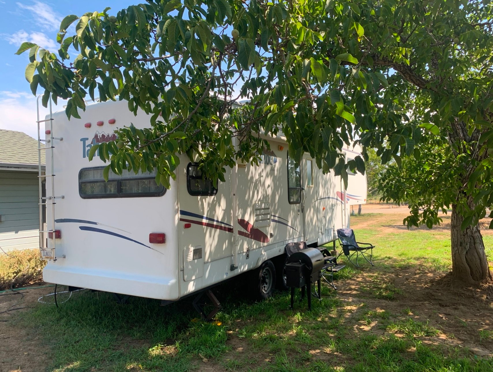 Peaceful Walnut Ranch