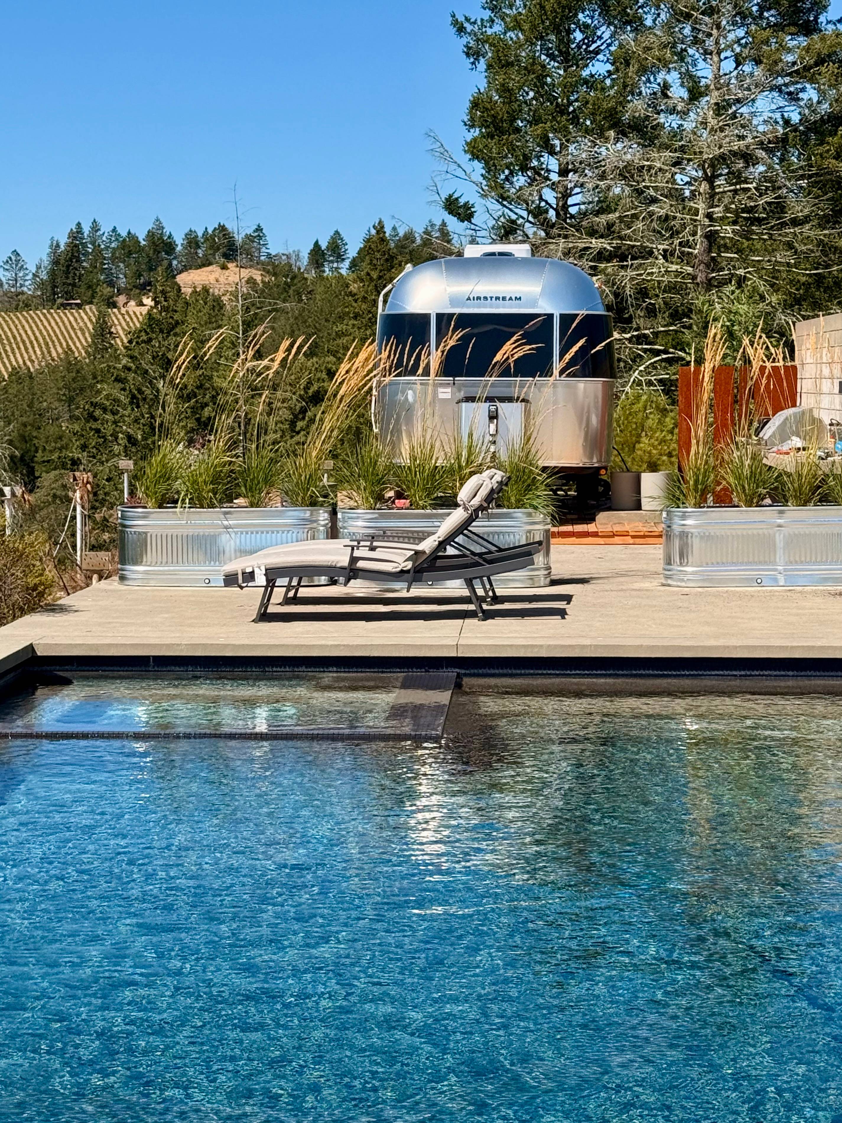 Sonoma Airstream w/ Heated Pool/Spa