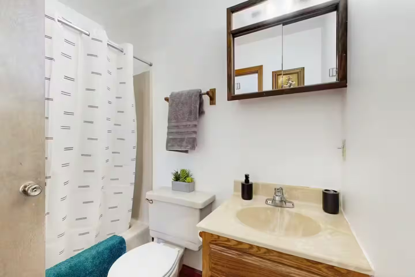 The FarmHouse Retreat