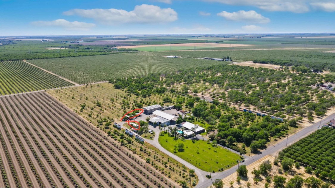 Peaceful Walnut Ranch