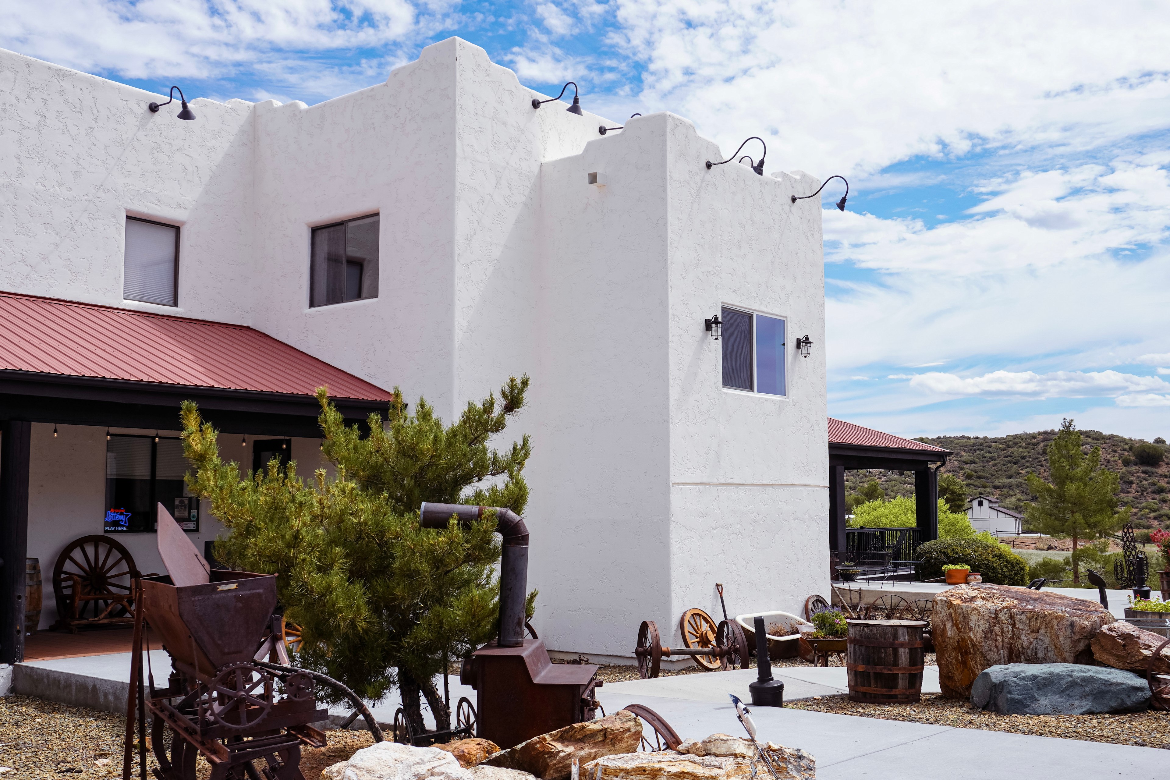 Creekside Lodge and Cabins