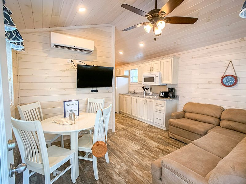 Sun Retreats Dennis Port