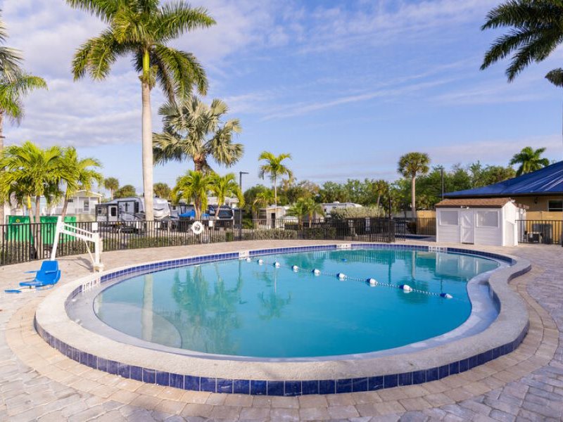 Sun Retreats Fort Myers Beach