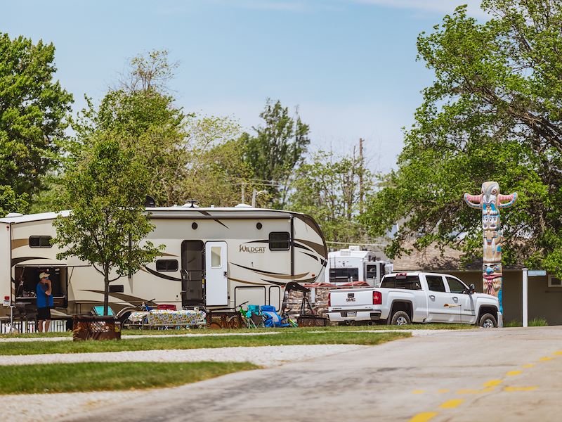 Sun Retreats Geneva on the Lake