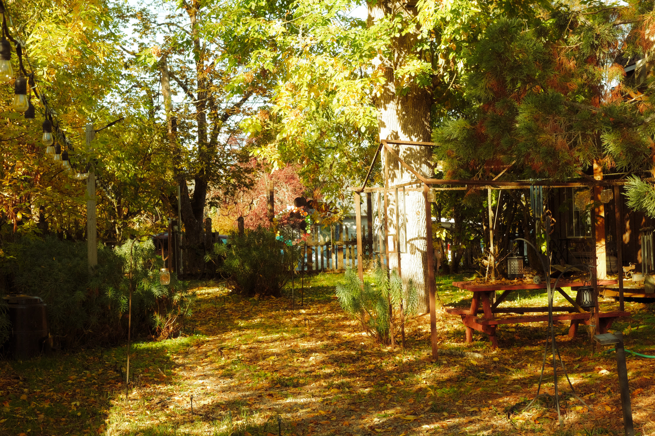 Relaxing Private Roundhouse