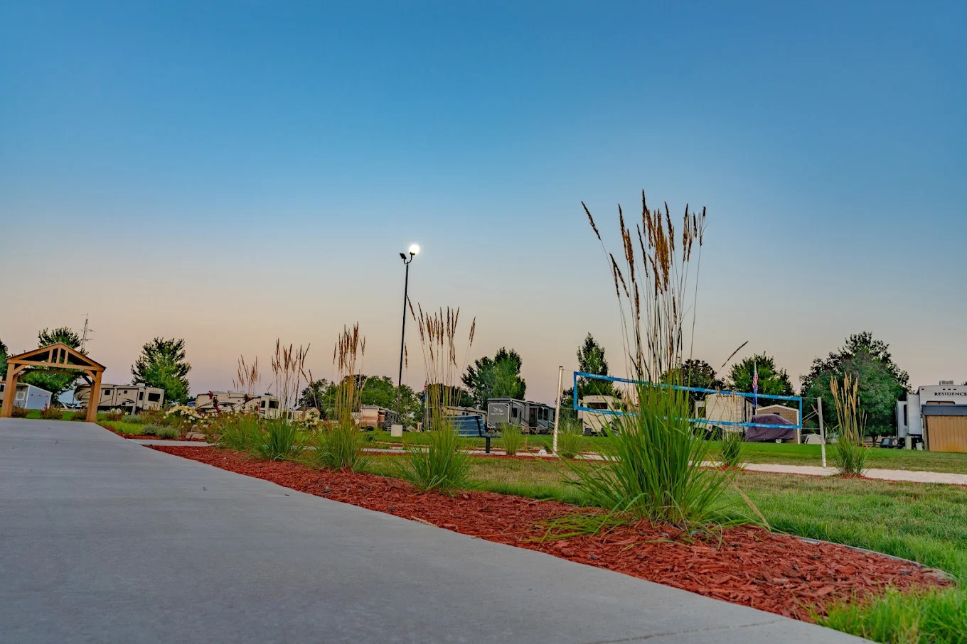 Sun Retreats Silver Lake