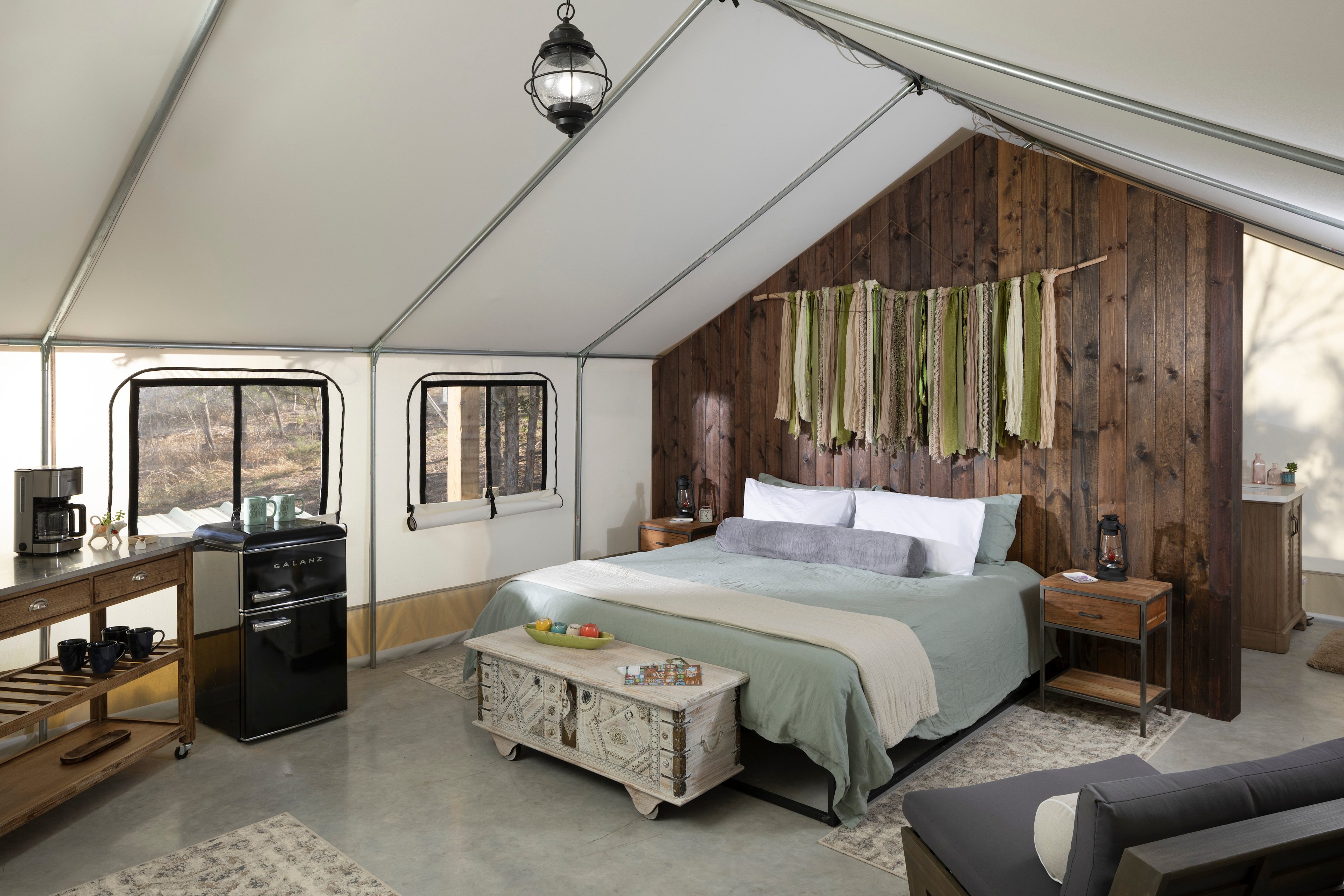 Riverfront Luxury Glamping Retreat