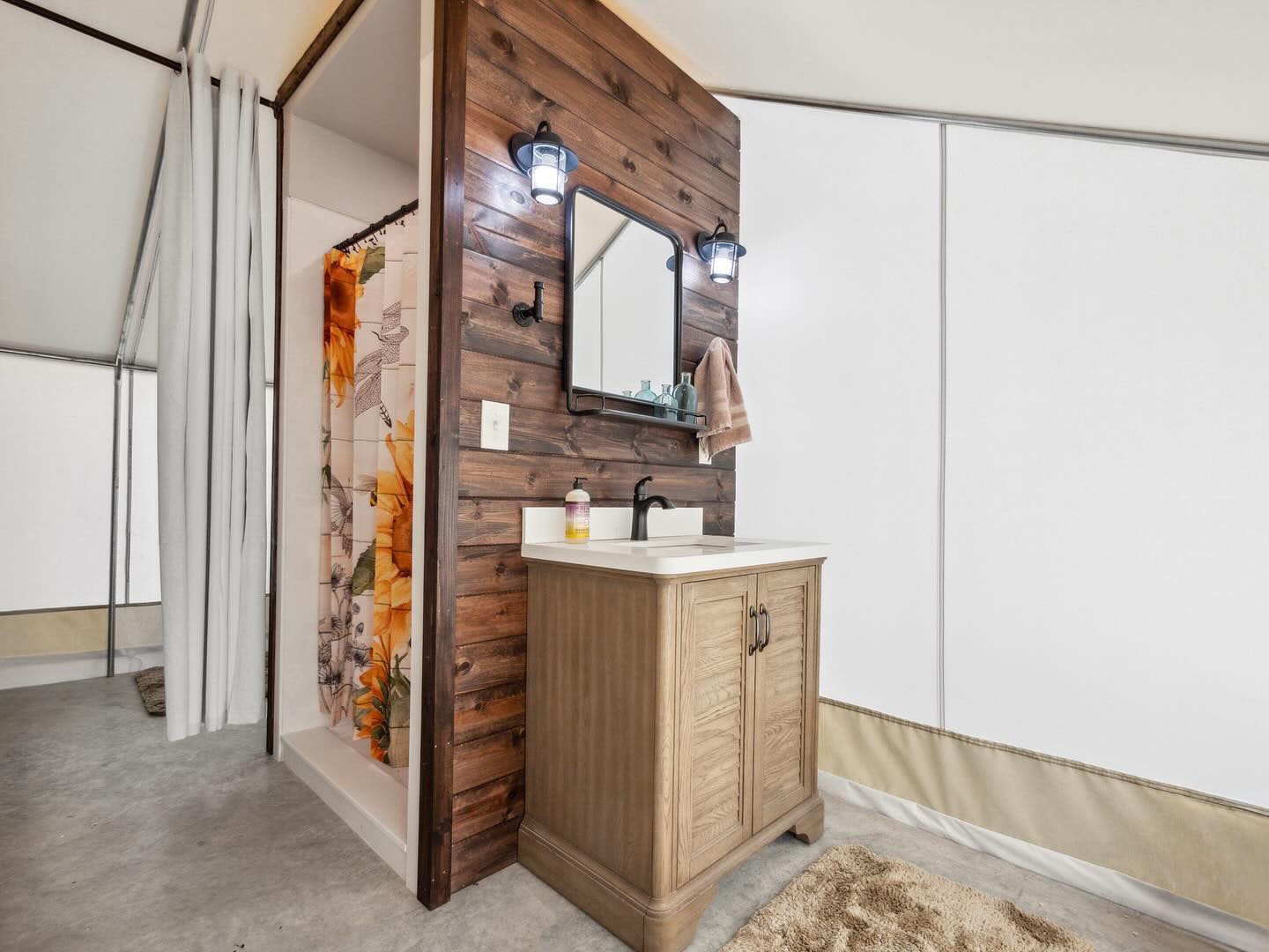 Riverfront Luxury Glamping Retreat