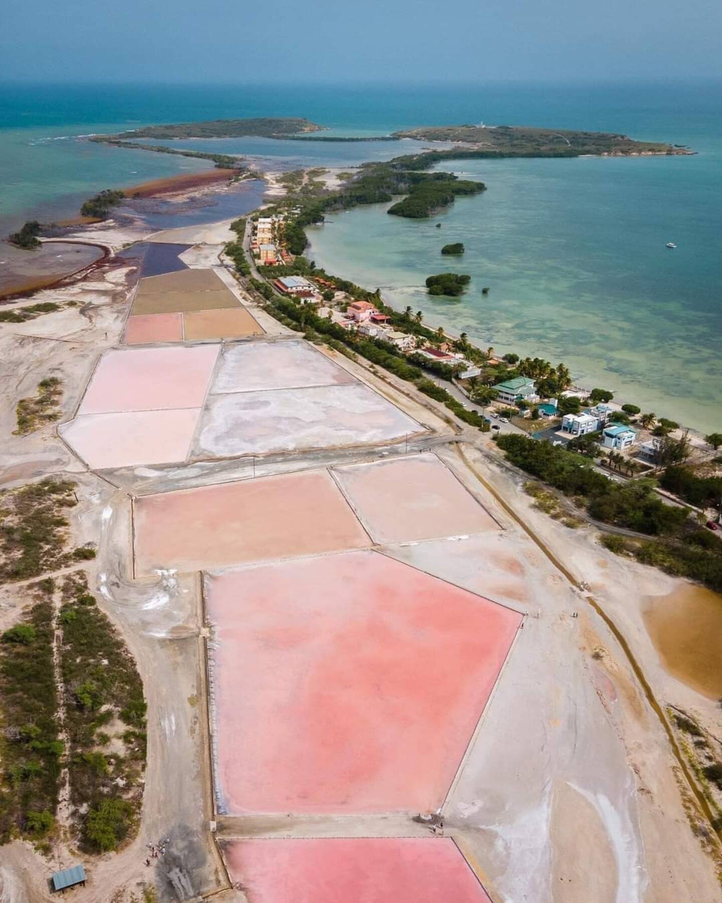 Steps to Playa Santa Pool Table BBQ & Pets Welcome