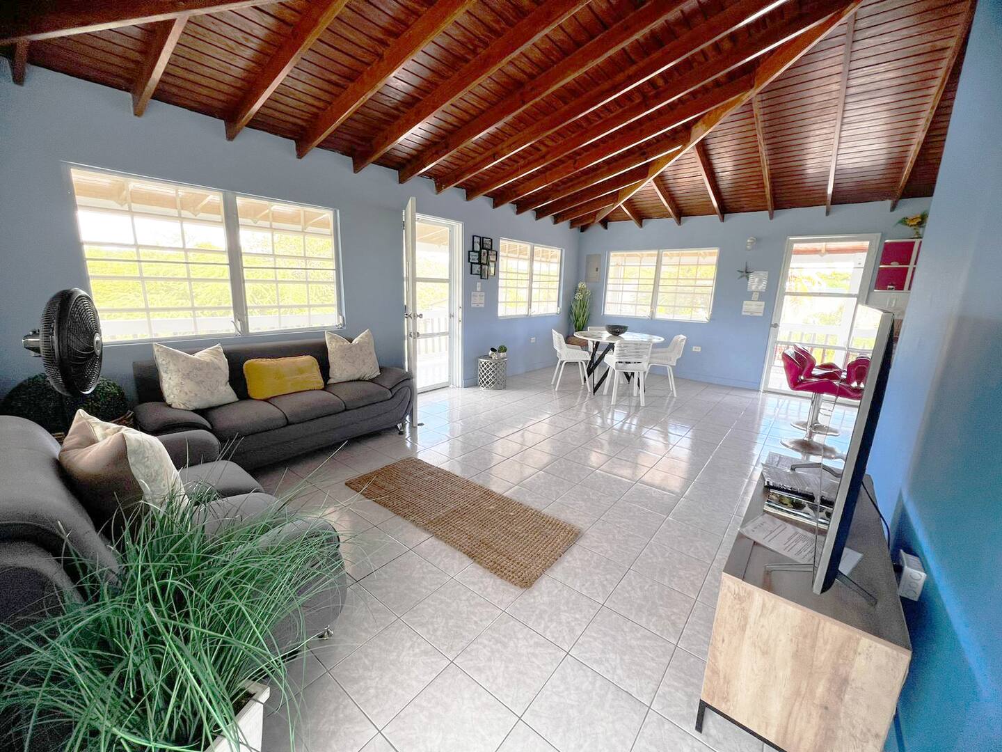 Steps to Playa Santa Pool Table BBQ & Pets Welcome