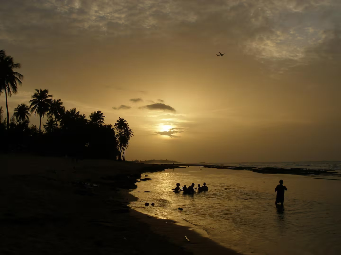 Tropical home Near Bio Bay tours & Esperanza Beach
