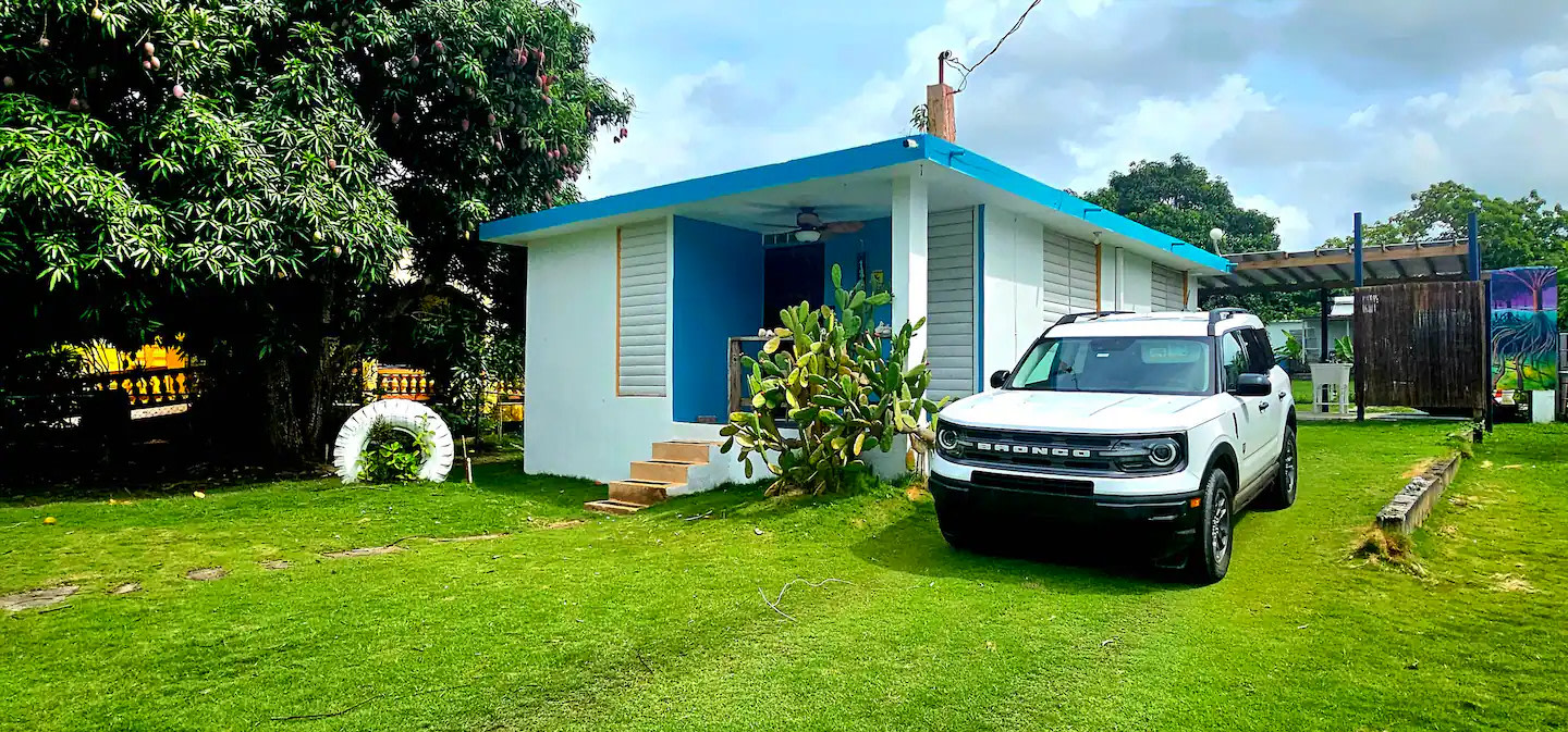 Tropical home Near Bio Bay tours & Esperanza Beach