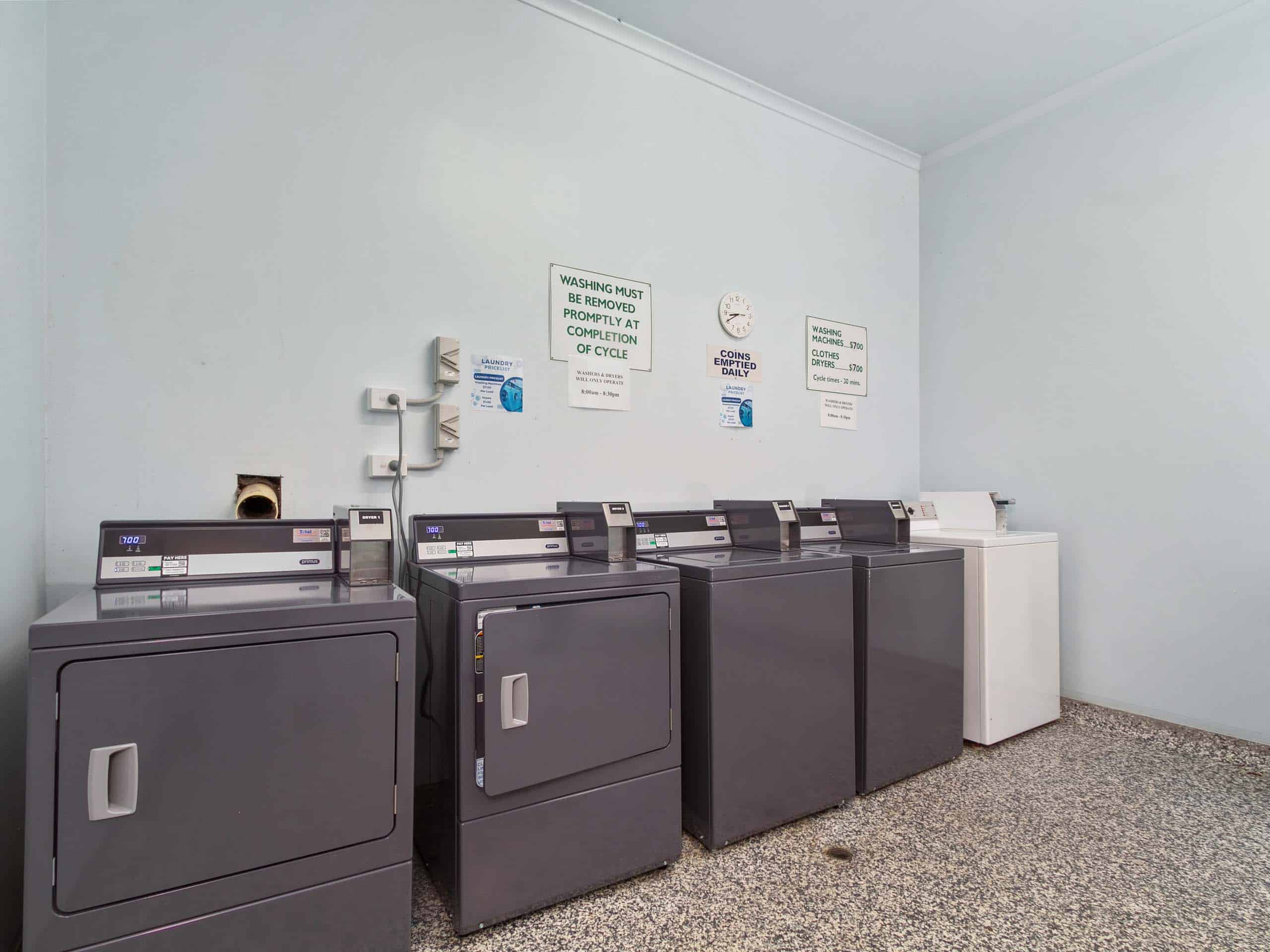 Waters Edge Holiday Park