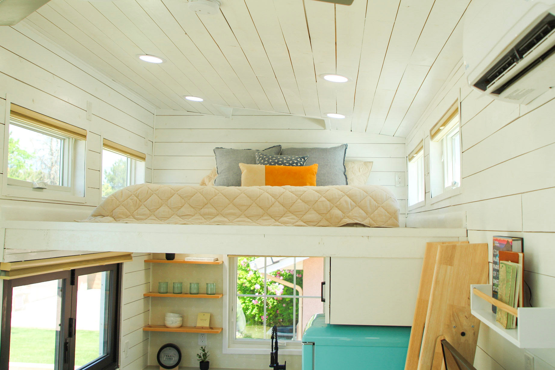 The Starlight Tiny Home Destination