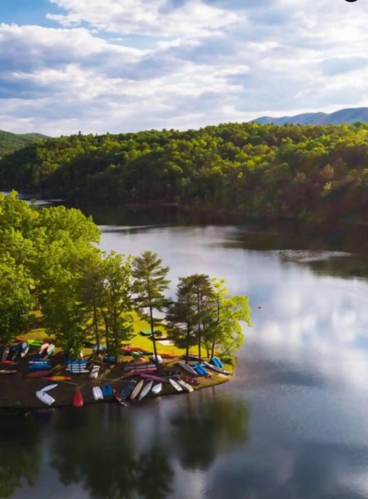 Only 1.2 miles away from the cabin is Lake Laura. 